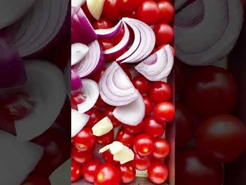 A no-peel homemade roasted tomato sauce with just 7 ingredients