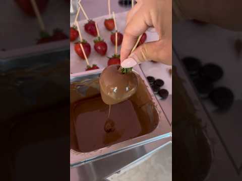 How to make chocolate covered strawberries