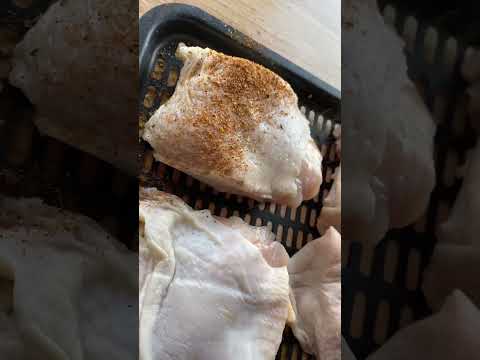 Air fryer chicken thighs