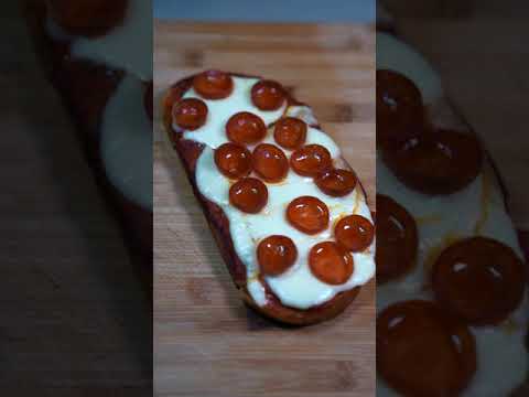 4 Ingredient Pizza Hack