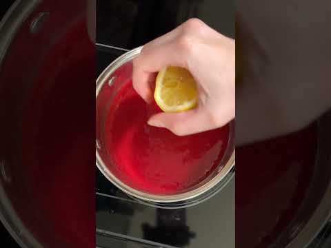 Homemade Strawberry Gummies! 🍓