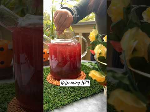 Refreshing H2O - Perfect Drink for Summers