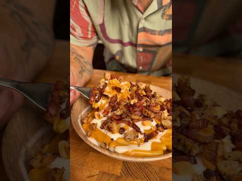 Pasta alla Zucca d'Autunno con Pancetta Affumicata, Nocciole e Fonduta di Taleggio