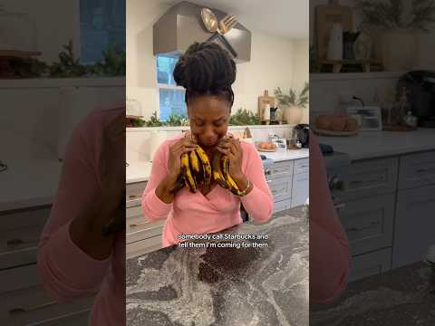 KASH💰 Bakes Basic Banana Bread Recipe!🫶😅