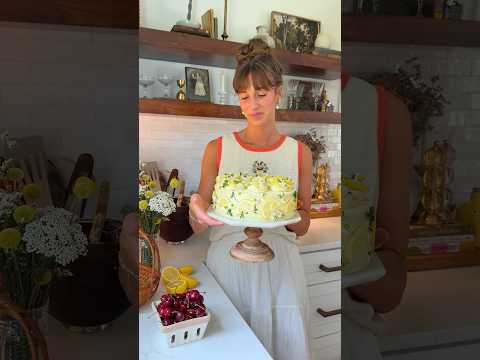 The BEST Summer Cake Recipe: (One Bowl) Lemon Chantilly Cake 🍋