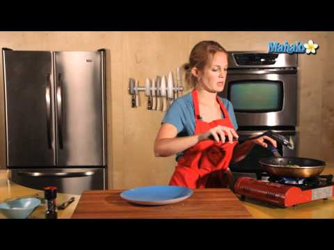 How to Make Pesto Scrambled Eggs