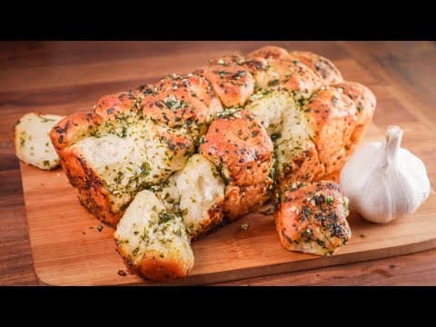 Perfect Pull-Apart Garlic & Herb Loaf