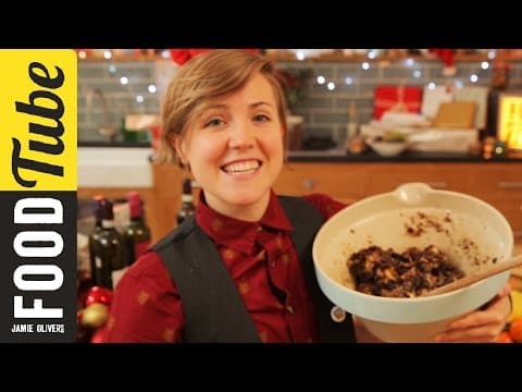 My Drunk Kitchen's Christmas Cake Chaos